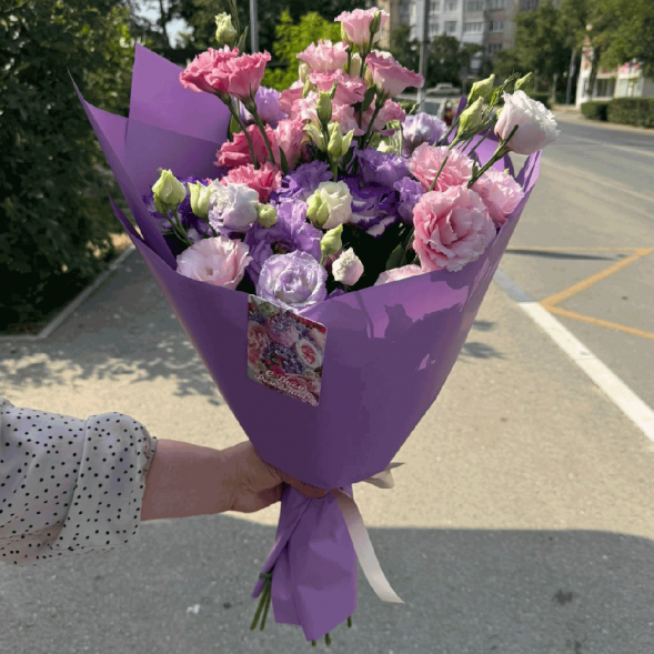 Букет 7 эустом в Белогорске