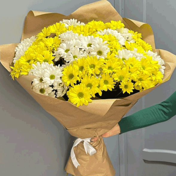 Букет 11 хризантем в Белогорске