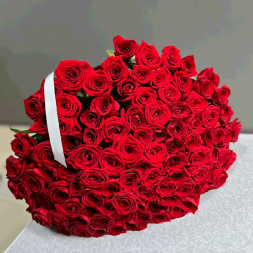 101 красная роза