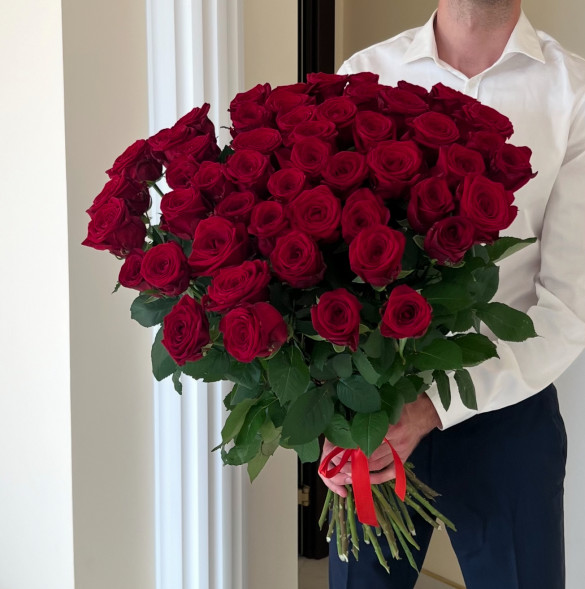 51 красная роза в Белогорске