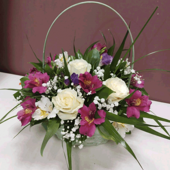 Композиция в корзине &quot;Невероятная&quot; в Белогорске